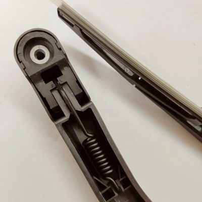 0.3kg Black Rear Wiper Arm and Sheet Assembly for JAC J3 Car OEM Number 5611300U8030